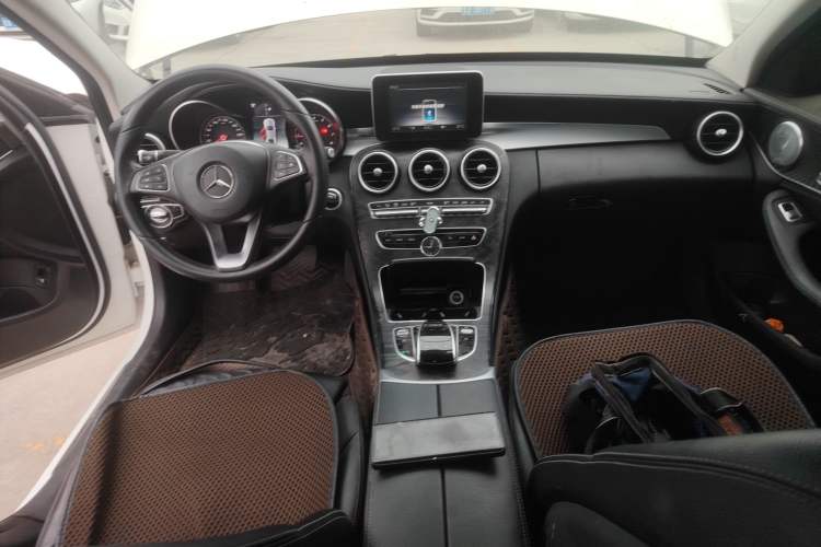 Used Mercedes-Benz C-Class 2018 C 180 L Fashion Edition Sport Version
