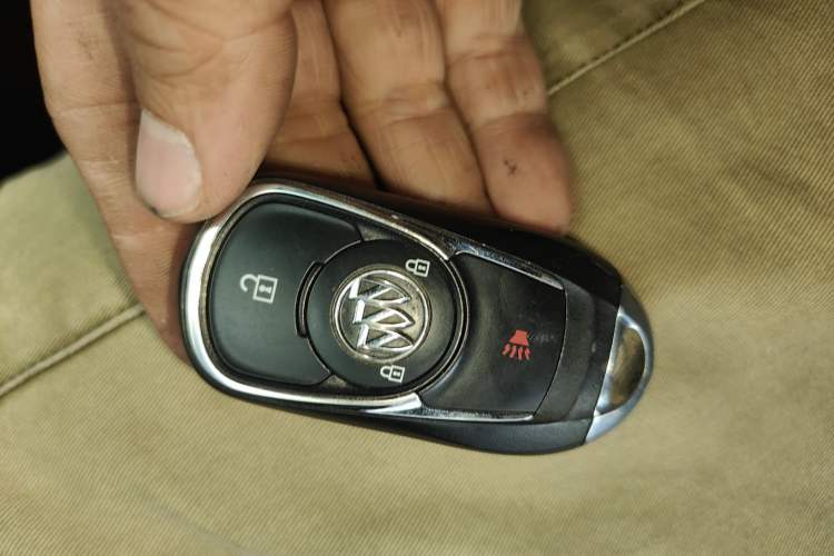 Used Buick Envision 2018 20T Two-Wheel-Drive Elite Model
