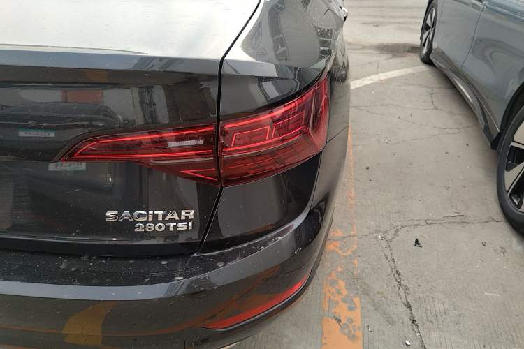 Used Volkswagen Sagitar 2021 280TSI DSG Excellence Edition
