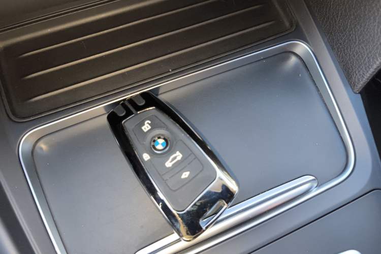 Used BMW 3 Series 2017 320Li Fashion Model