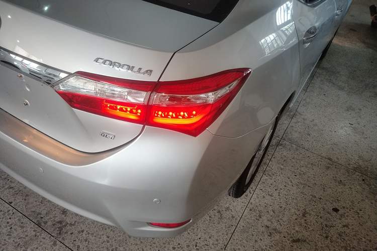 Used Toyota Corolla 2014 1.6L CVT GL-i Leather Edition
