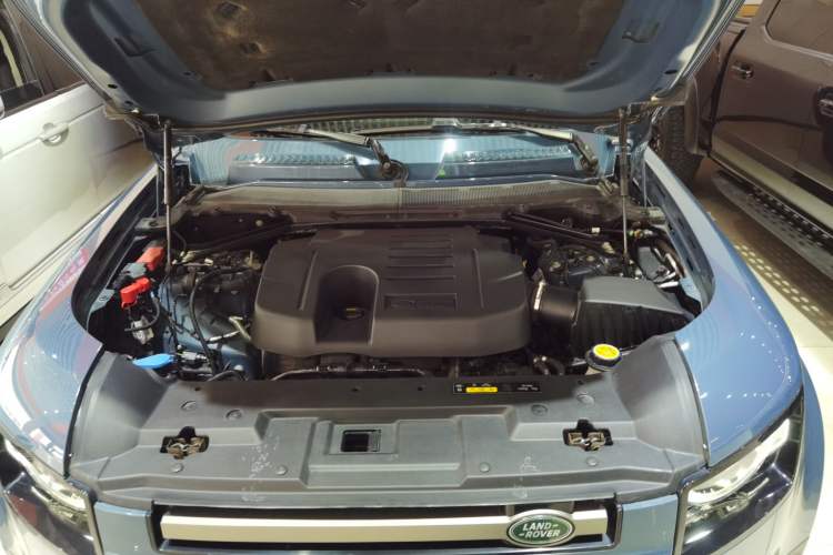 Used Land Rover Defender 2023 110 3.0T P400 X-DYNAMIC HSE
