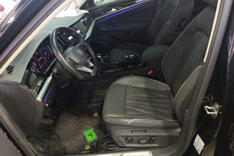 Used Volkswagen Passat 2023 Restyled 330TSI Starry Luxury Edition
