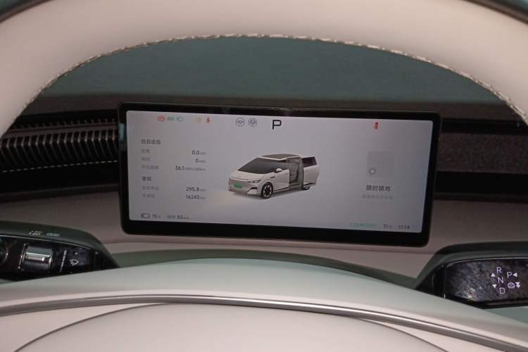 Used XPeng X9 2024 702 Ultra-Long Range Pro