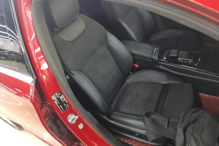 Used Mercedes-Benz A-Class 2020 Restyled A 200 L Sport Sedan Fashion Version
