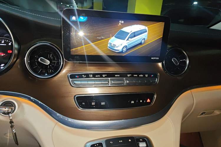 Used Mercedes-Benz V-Class 2020 V 260 L Long-wheelbase Luxury Edition
