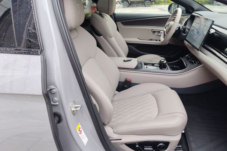 Used BYD Han 2025 EV with 701 km of Laser Radar-Enabled Intelligent Driving