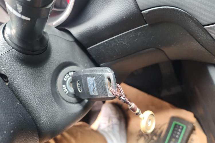 Used Kia K3 2013 1.6L Manual GLS
