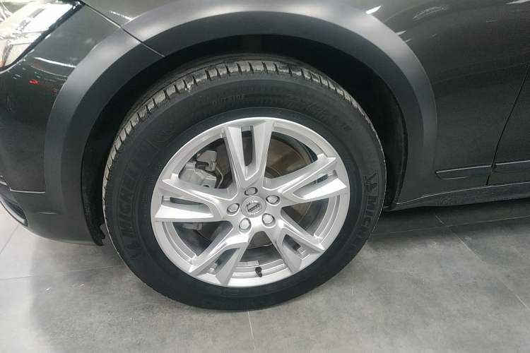 Used Volvo V90 2019 Cross Country T5 AWD Smart Range Version China V Standard