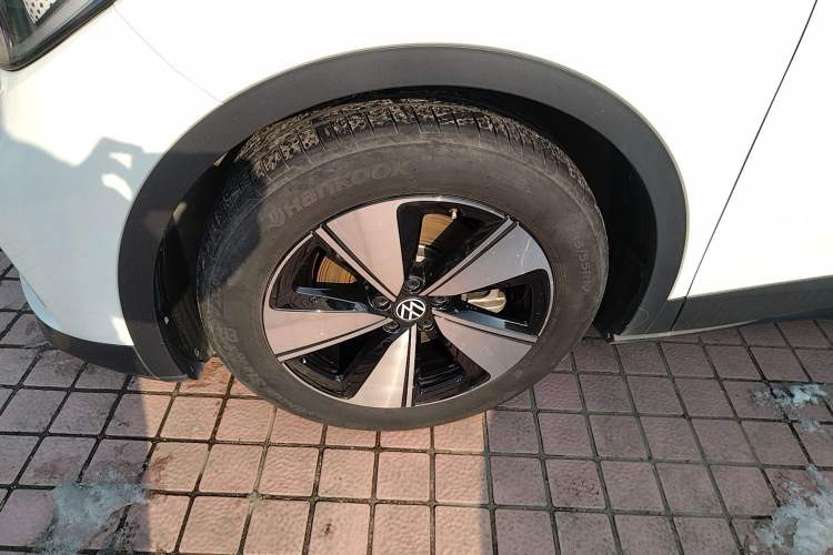 Used Volkswagen ID.4 X 2025 Smart Version Pure & Intelligent Enjoyment Edition
