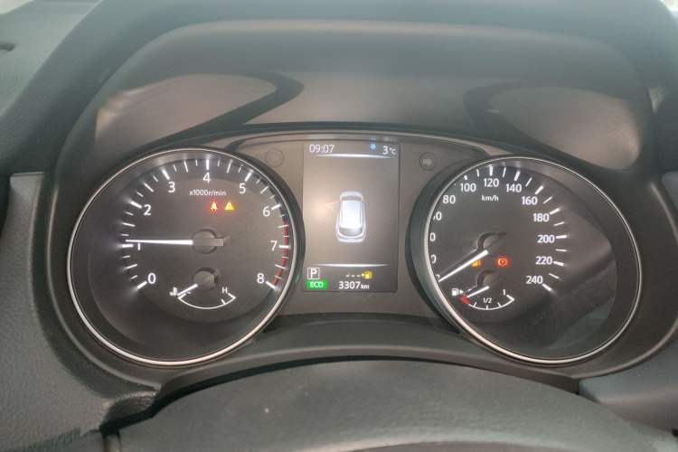 Used Nissan Qashqai 2025 Honor 2.0L CVT XV+ Leading Edition
