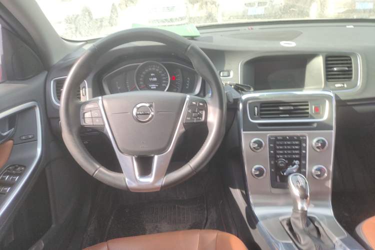 Used Volvo S60 2019 S60L Facelift T5 Intelligent Advanced Edition