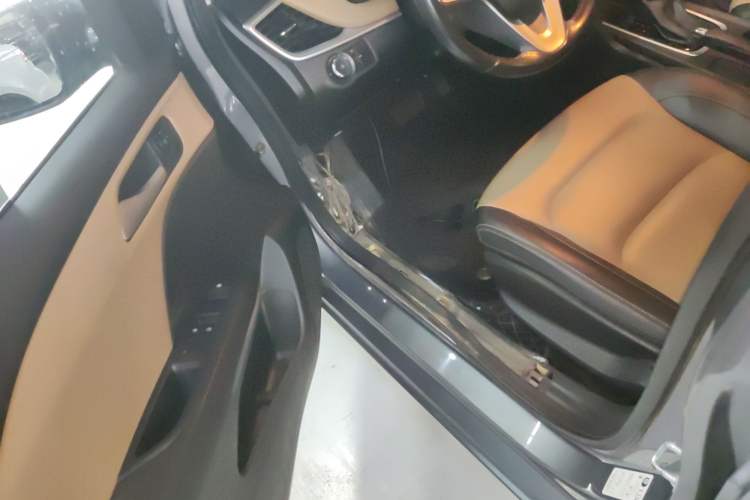 Used Chevrolet Monza 2022 320 Automatic Enjoyment Sunroof Version
