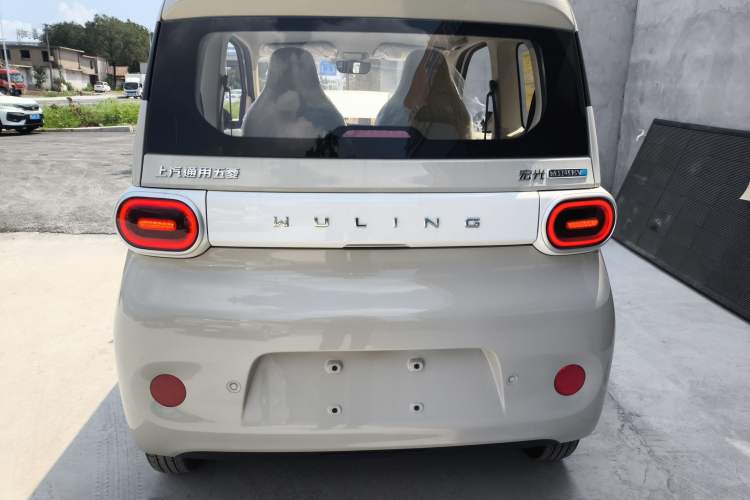 Used Wuling Hongguang MINIEV 2024 3rd Generation 215km Youth Edition
