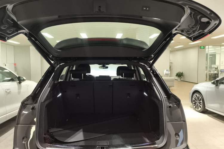 Used Audi Q5L 2024 45 TFSI Luxury Dynamic Model
