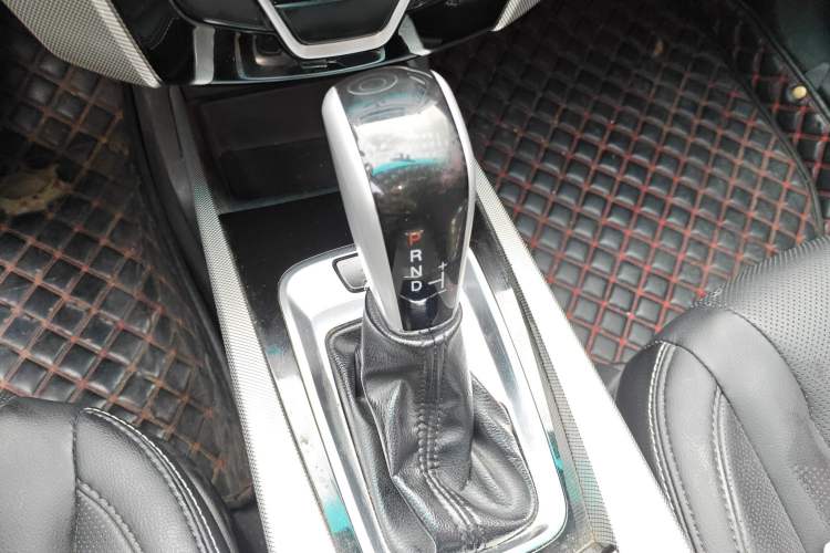 Used Luxgen U6 SUV 2015 1.8T Fashion Edition
