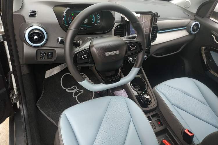 Used Chery Little Ant 2022 Sweet Pink Edition Full-Sugar Version Lithium Iron Phosphate 30 kW 301 km
