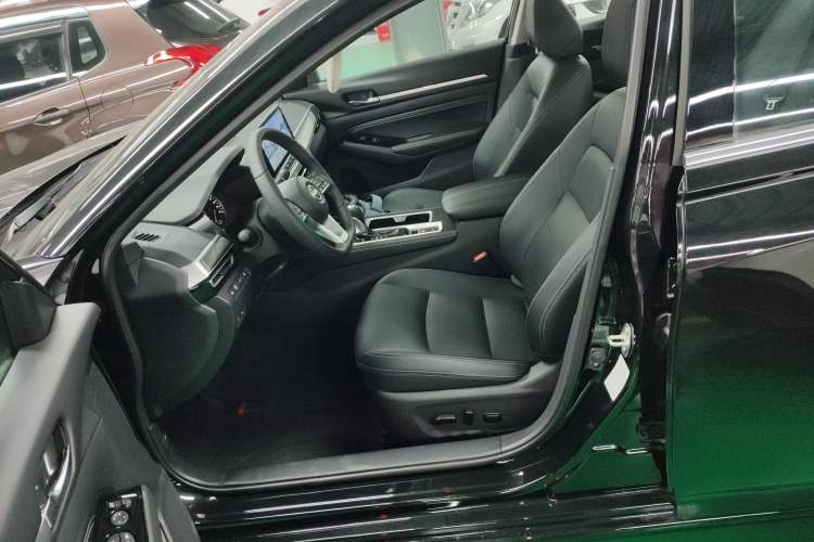 Used Nissan Teana 2022 2.0L XL-TLS Enjoyment Edition
