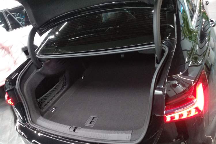 Used Audi A6L 2023 Revised 45 TFSI Prestige Elegant Edition