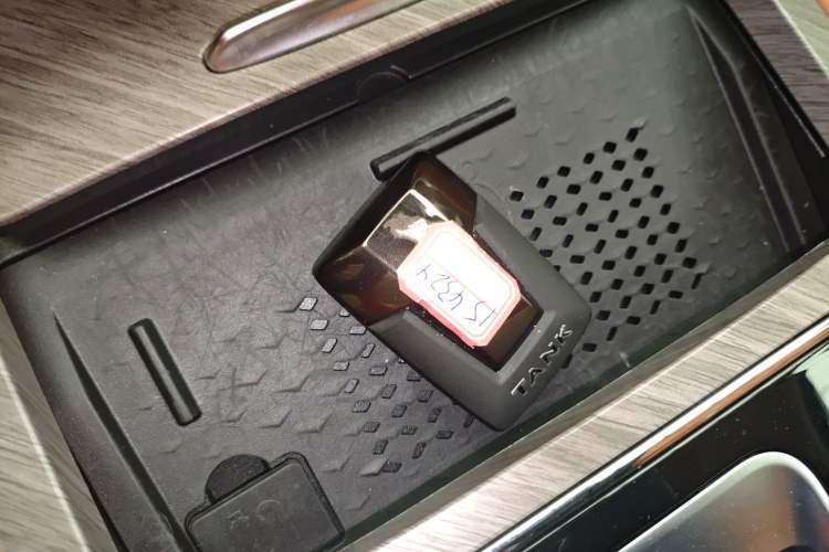 Used Tank 500 New Energy 2025 Hi4-Z
