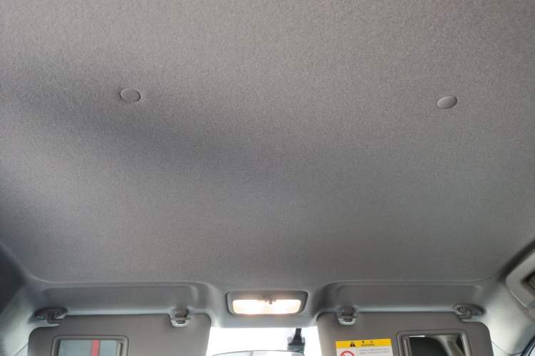 Used Toyota YARiS L 2022 X-Trail 1.5L CVT Luxury PLUS Edition