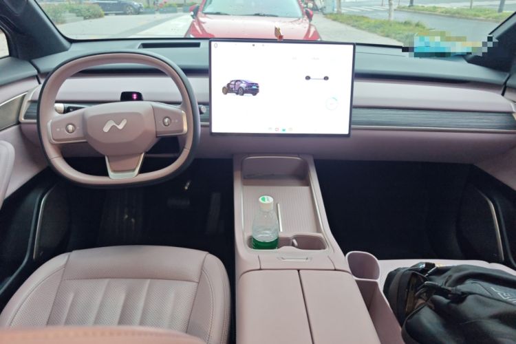 Used ONVO L60 2024 60 kWh Rear-Drive Version