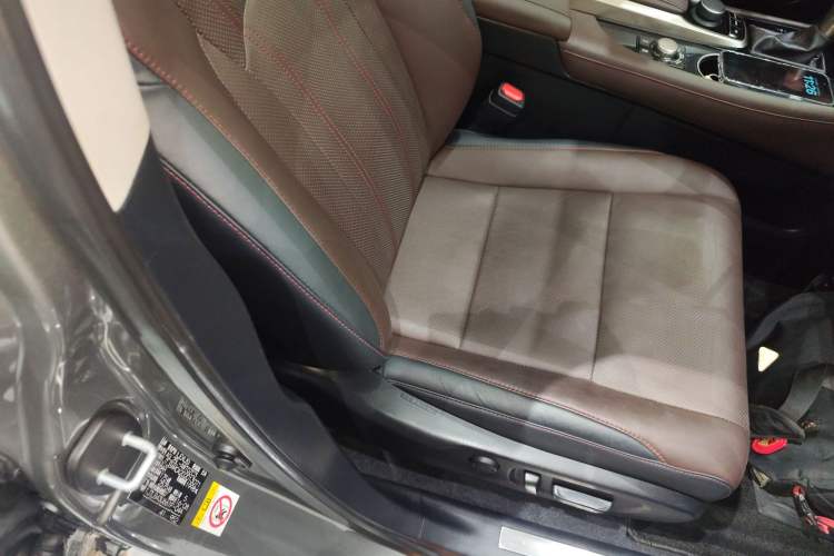 Used Lexus RX 2016 300 4x4 Elegant Edition China V-standard
