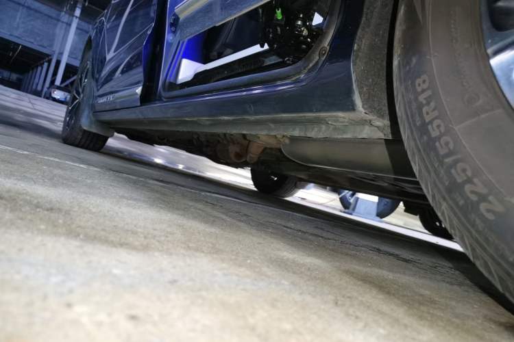 Used Roewe iMAX8 2021 400TGI Supreme Series Prestige Edition
