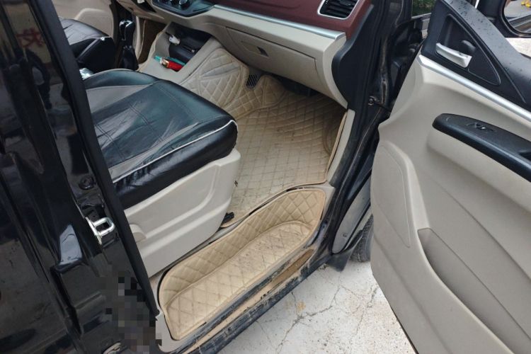 Used FORTHING Lingzhi 2019 M5L 1.6L 7-Seater Standard Model China VI
