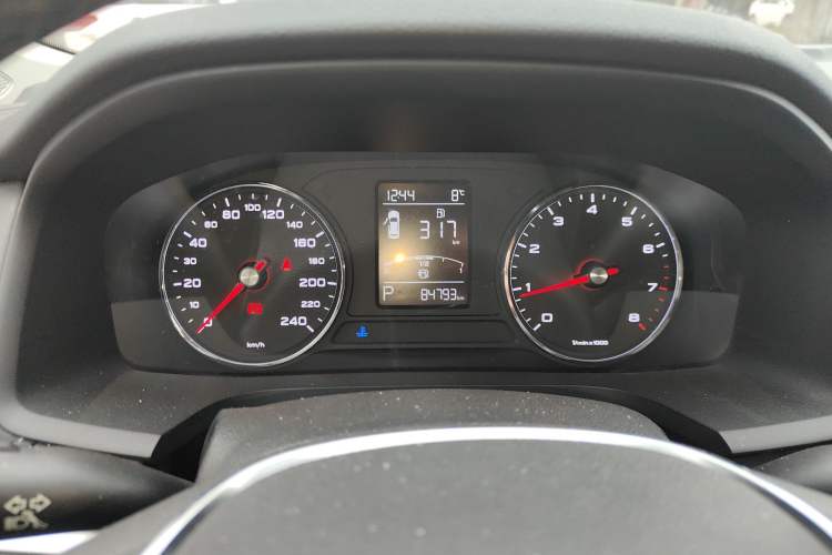 Used Roewe i6 2017 20T Automatic Internet Smart Edition