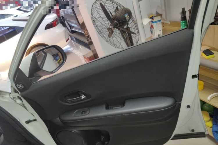 Used Honda Vezel 2020 1.5L CVT Elite Edition
