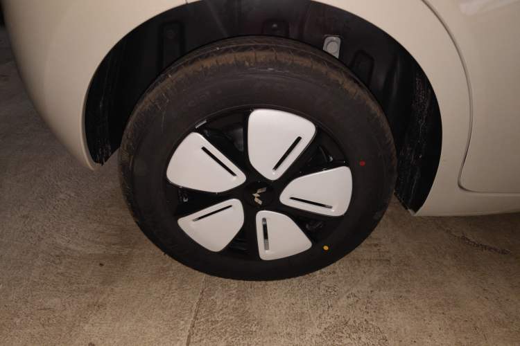 Used Wuling Hongguang MINIEV 2025 Four-Door Version Premium Edition