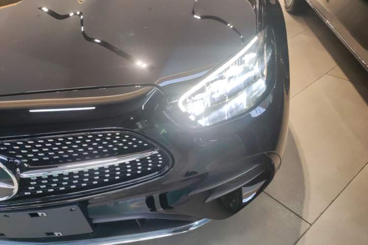 Used Mercedes-Benz E-Class 2023 Restyled E 300 L Sporty and Stylish Edition
