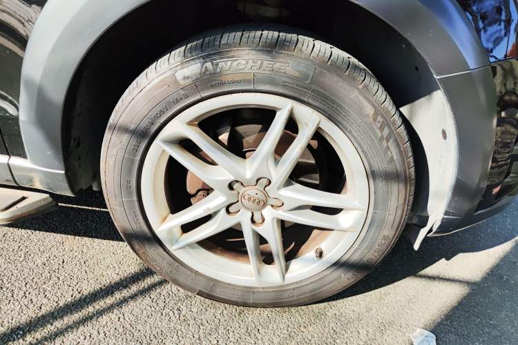 Used Audi Q5 2017 Plus 40 TFSI Technology Model