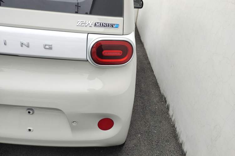 Used Wuling Hongguang MINIEV 2024 3rd Generation 215km Youth Edition
