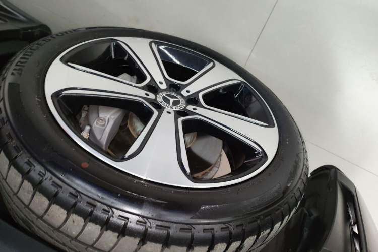 Used Mercedes-Benz GLC 2022 Facelift GLC 300 L 4MATIC Luxury Edition
