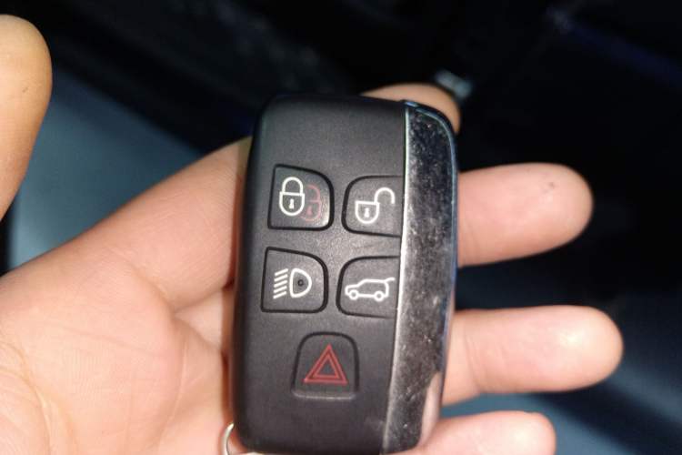 Used Land Rover Discovery Sport 2017 2.0T SE