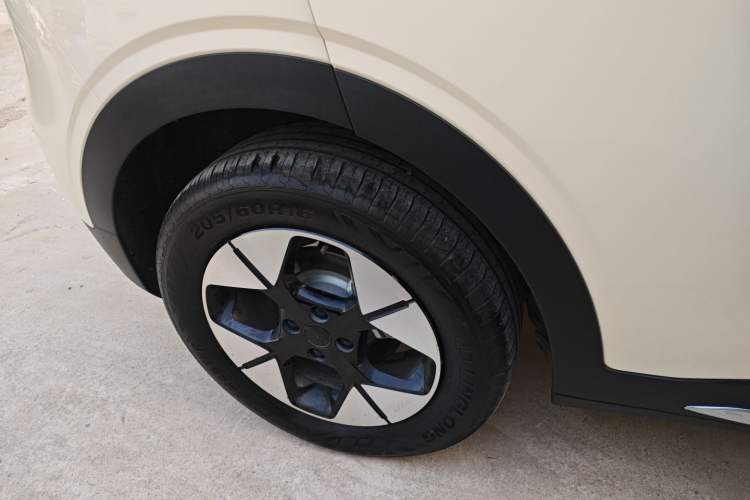 Used  Geome 2025 UP 410km Exploration+ Edition
