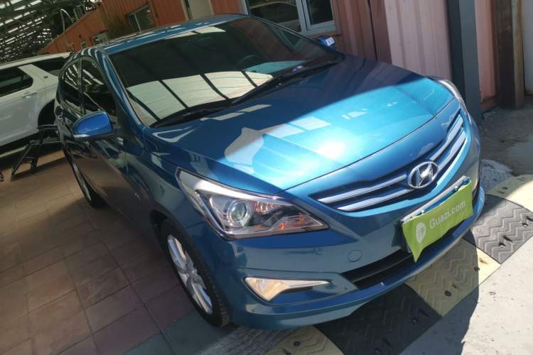 Used Hyundai Verna Ray 2014 1.6L Automatic TOP