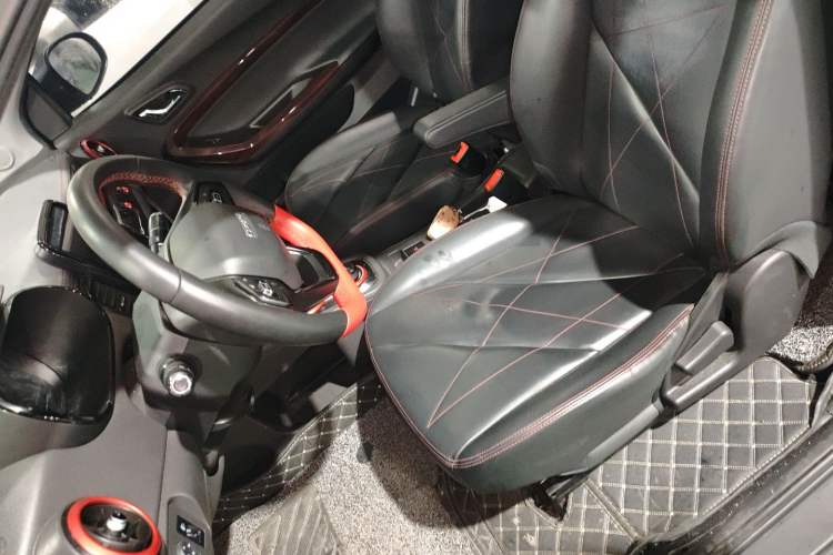 Used Chery Little Ant 2022 Sweet Pink Edition Half-Sugar Version Lithium Iron Phosphate 30 kW 301 km