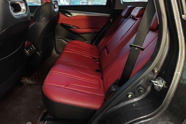 Used Changan CS75 PLUS 2022 1.5T Automatic Luxury Model
