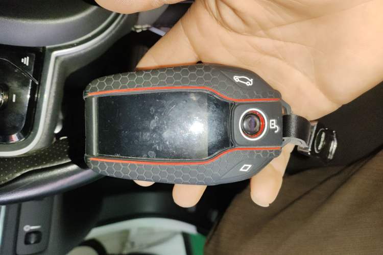 Used Volvo XC60 2018 T5 4x4 Smart & Sporty Edition
