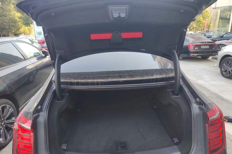 Used Hongqi H9 2020 2.0T Smart Connect Flagship Edition
