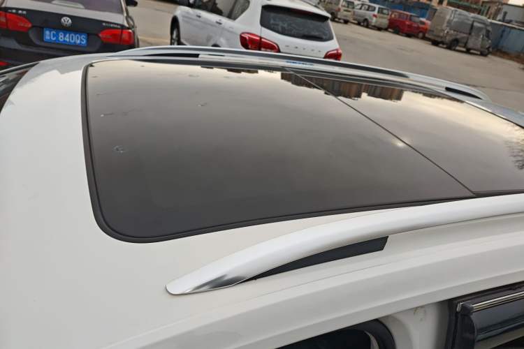 Used Volkswagen Touran 2018 Volkswagen Touran L 280TSI DSG Boundary Edition 7 Seats China VI Standard
