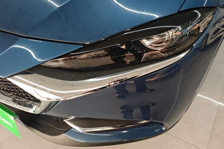 Used Mazda CX-4 2021 2.0L Automatic Two-Wheel Drive Blue Sky Dynamic Edition
