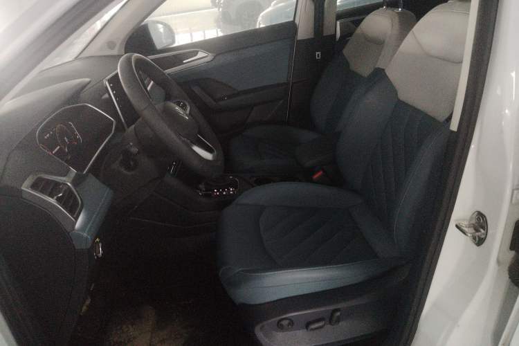 Used Volkswagen Tharu 2024 300TSI Two-Wheel-Drive Moon Luxury Edition