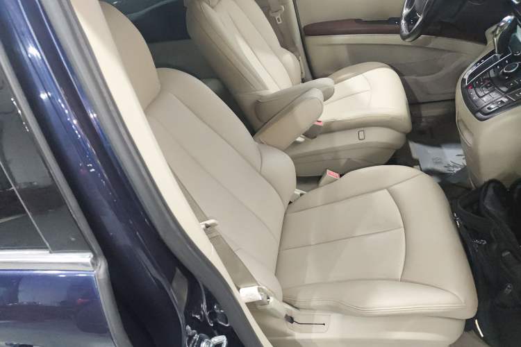 Used Buick GL8 2017 25S Comfort Version China V Standard
