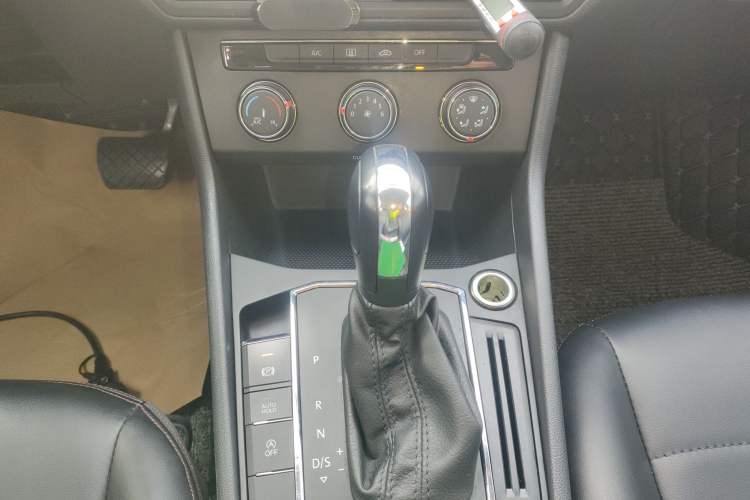 Used Volkswagen Lavida 2019 1.5L Automatic Vision Edition China VI Standard