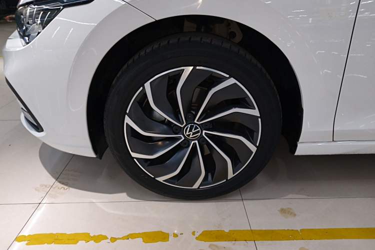 Used Volkswagen Golf 2023 Facelift 280TSI DSG Pro