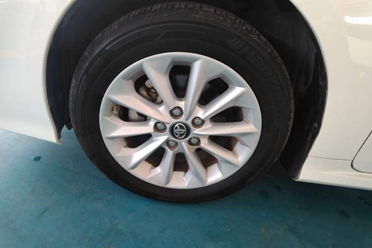 Used Toyota Corolla 2021 Dual-Motor 1.8L E-CVT Elite Edition